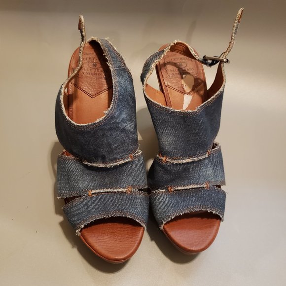SOLD Lucky Brand Peggy Denim Heels 9 (bin 2) - Picture 2 of 7